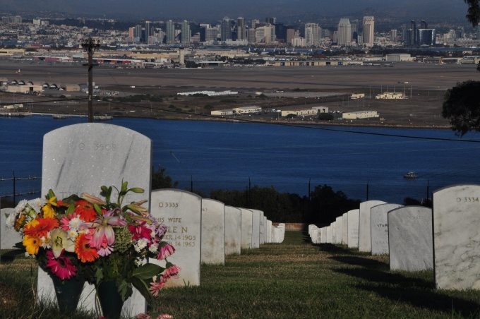 Fort Rosecrans Natl Cemetery at Point Loma